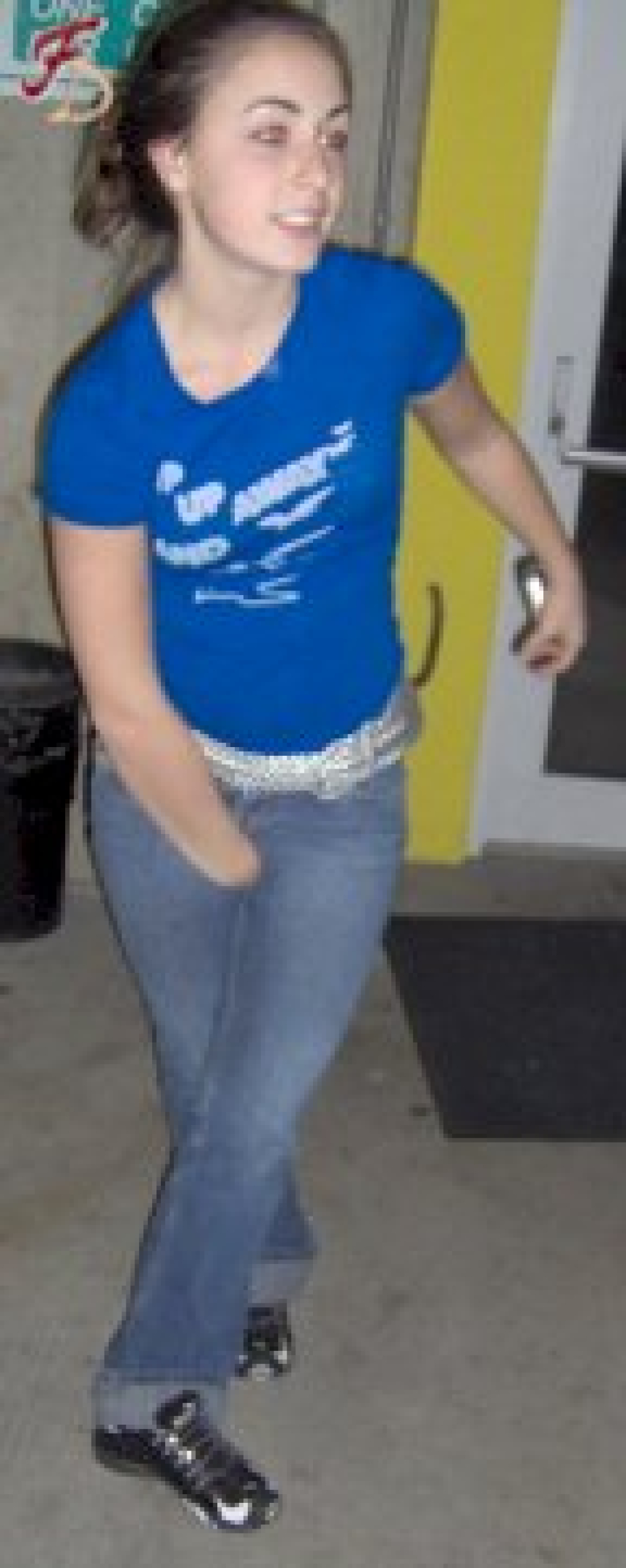 Elle se soulage dans sa petite